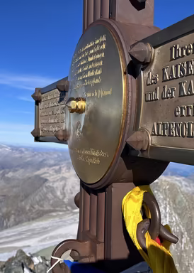 Gipfelkreuz Großglockner Mythos Großglockner